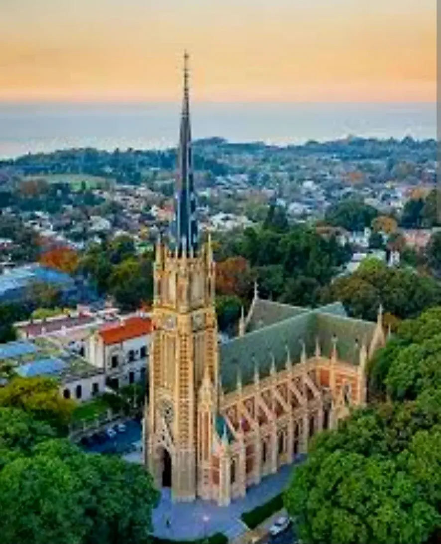 Cartelería inmobiliaria en San Isidro 5