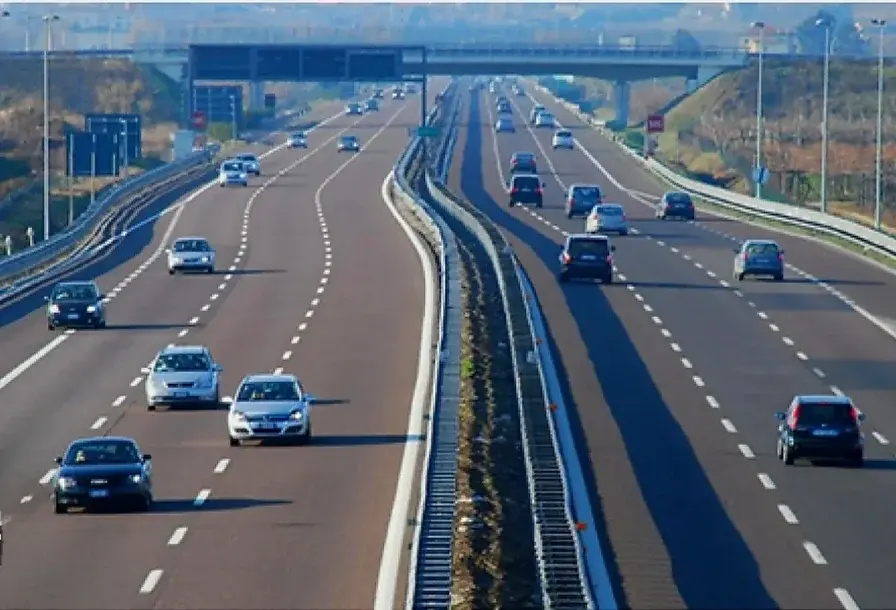 Cartelería inmobiliaria en San Isidro 8